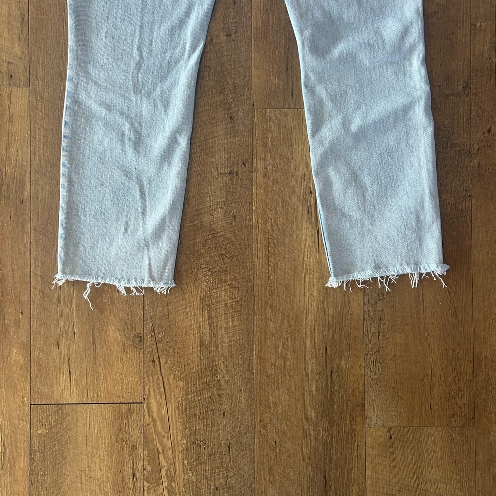 Abercrombie & Fitch High Rise Skinny Jeans 28/6R NWT Light Wash Distressed - Picture 8 of 10